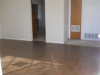 3rd image of 8362 E Avalon Dr