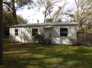 562 SE 3rd St, Williston, FL 32696