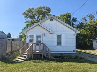 2318 Farmer St, Saginaw, MI 48601