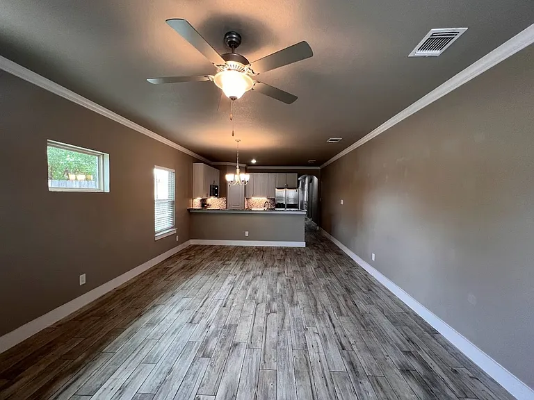 1026 Mellow Breeze — Photo 2