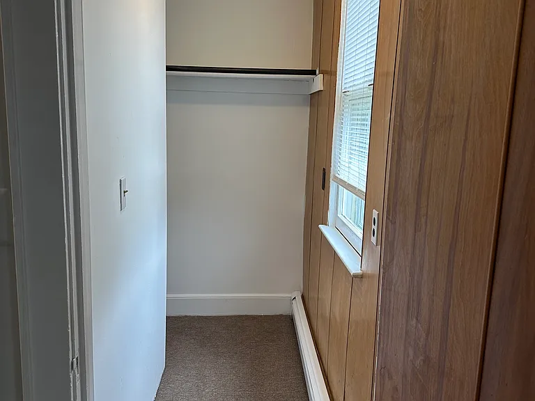 Walk in closet