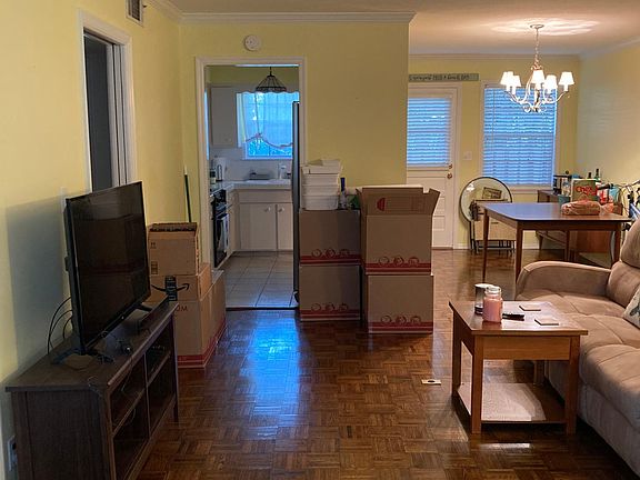 5th image of 1846 Mallory St APT 9