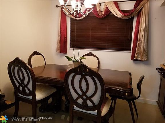 4th image of 9920 NW 68th Pl APT 104