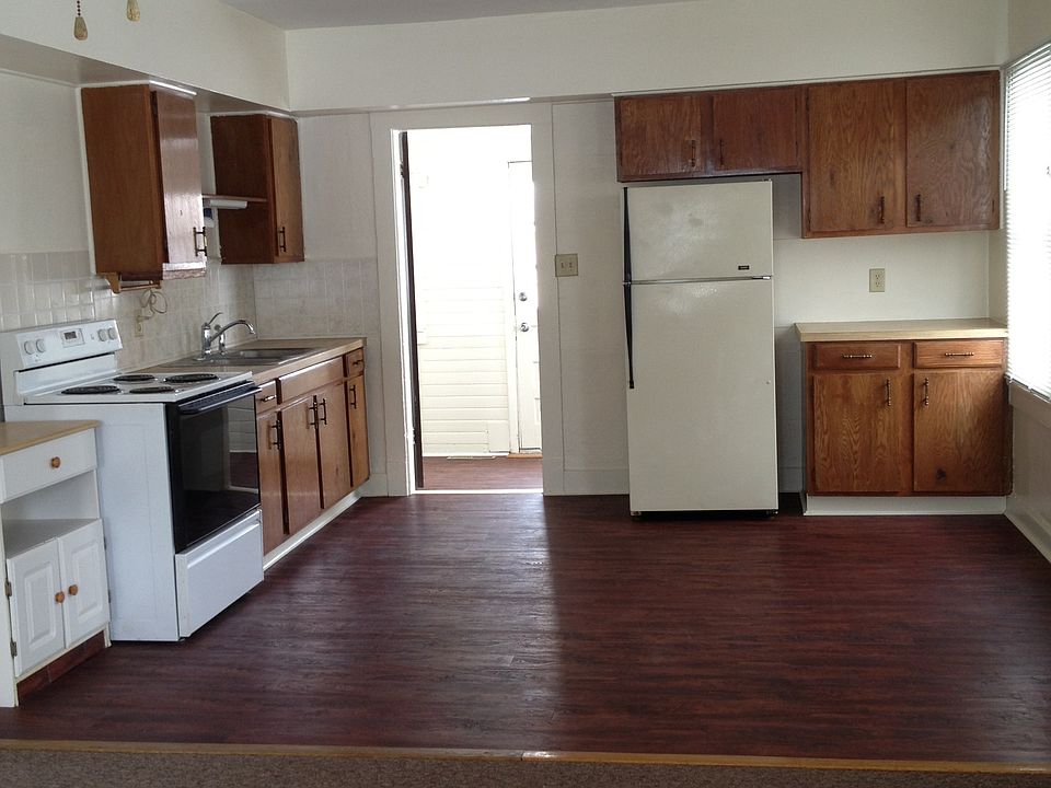 2nd image of 63 Pioneer Ave