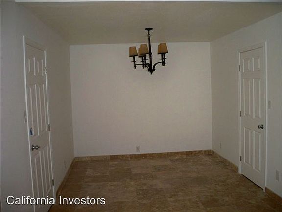 4th image of 1532 Gladstone Dr