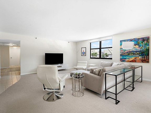 2nd image of 4600 S Ocean Boulevard #204