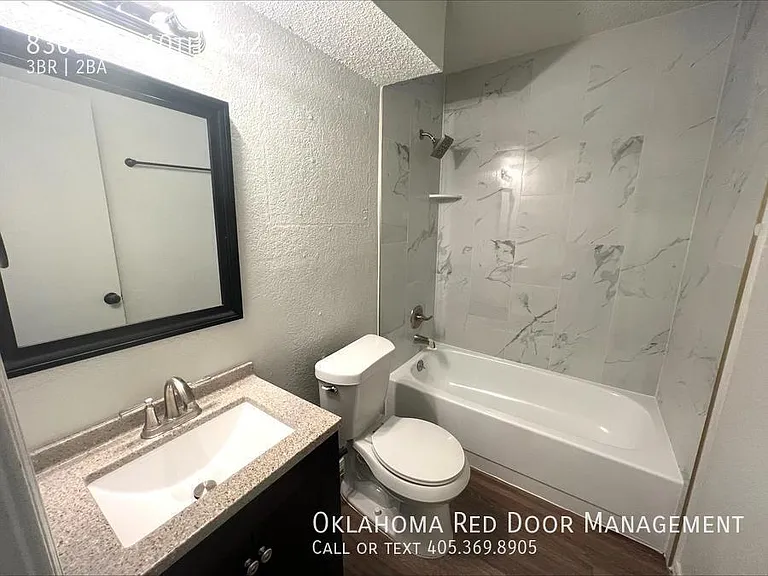 8300 NW 10th St #22 — Photo 9