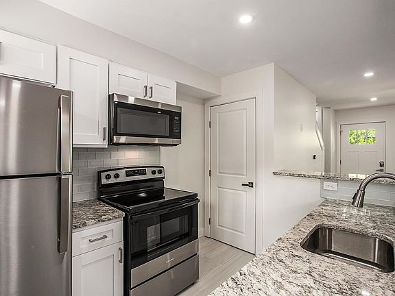 5th image of 5064 Baltimore Ave