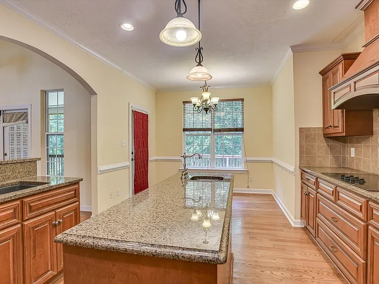 2103 Wythe Dr — Photo 18
