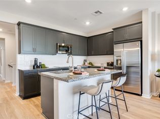 2707 E Amberley Privado, Ontario, CA 91762