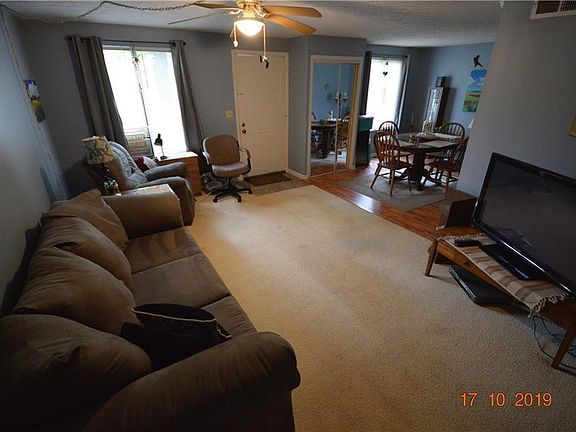 4th image of 1651 Mentor Ave APT 2409