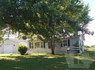 1836 295th St, Argyle, IA 52619