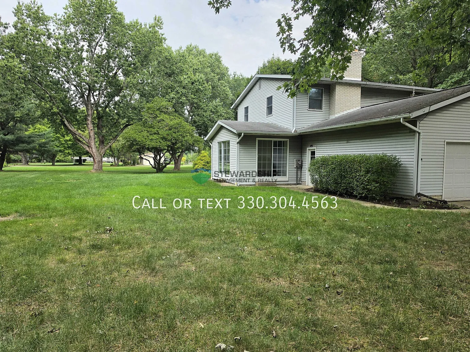 Three-Bedroom, Three-Bathroom Home In Hartville Available Now! — Photo 3