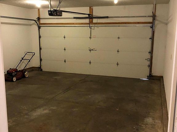 3rd image of 1453 Langdon Dr