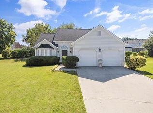 1646 Summit Glen Cir, Loganville, GA 30052