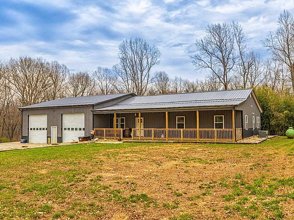 4th image of 1025 Davis Memorial Rd