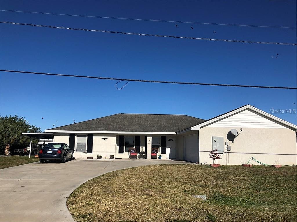 1135 Chobee St, Okeechobee, FL 34974 Zillow