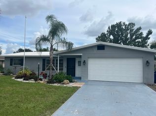 1321 E Venice Ave, Venice, FL 34285