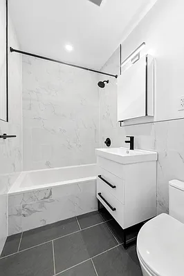 Rented by Compass | media 21