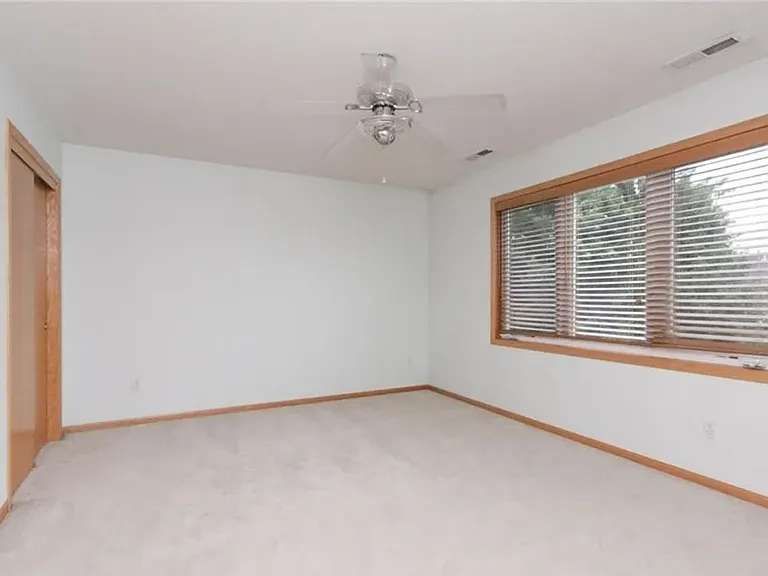7329 Walden Rd NE — Photo 21