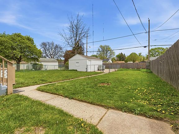 4th image of 5062 N 20th STREET