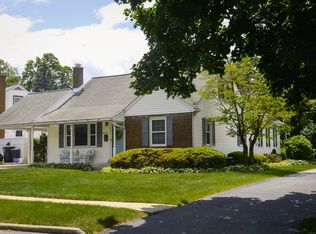 32 Runyon Rd, Hummelstown, PA 17036