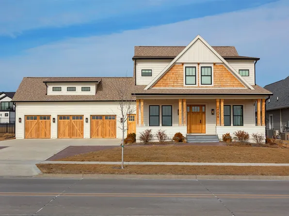 806 SW Prairie Trail Pkwy, Ankeny, IA 50023