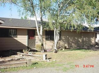 113 E 7th St, Newberg, OR 97132