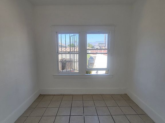 4th image of 997 N L St