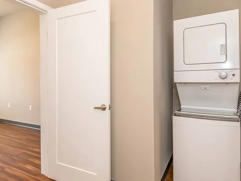 Cambium Apartments 1 Bedroom Laundry