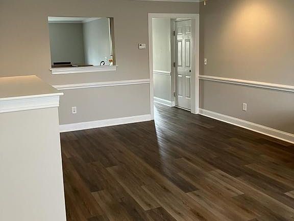 3rd image of 3916B Sedona Dr