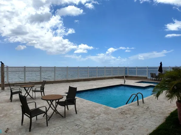 3436 Calle Ocheatana #1F, Rincon, PR 00677
