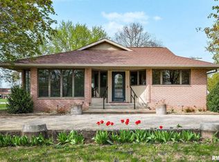 412 S Main St, Lacon, IL