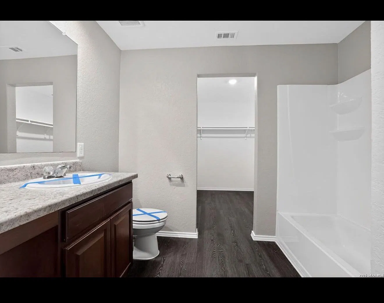 3 bed, 1642 sqft, $1,900 — Photo 4