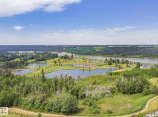 34 Windermere Dr SW, Edmonton, AB T6W 0S2