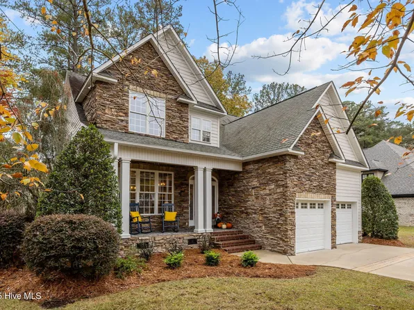 101 Merrimack Place, Chocowinity, NC 27817