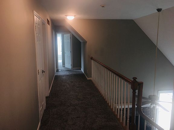 4th image of 3202 Bluegrass Dr