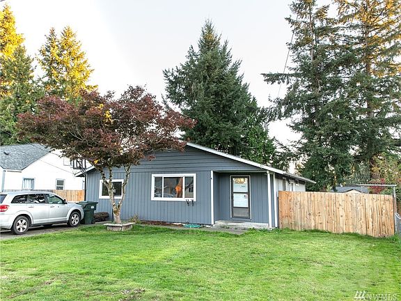 2nd image of 4415 22nd Ave SE