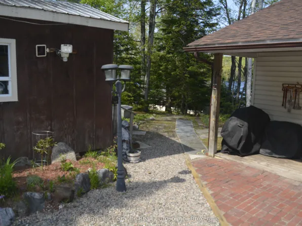 74 Golden Shores Rd, Hastings Highlands, ON K0L 1C0