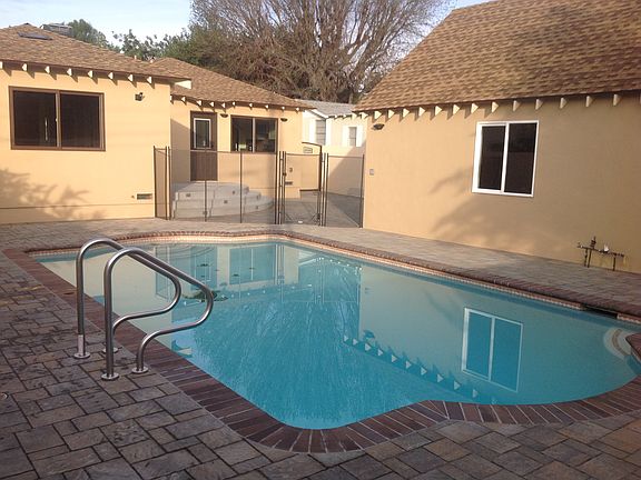 2nd image of 1028 N Orchard Dr
