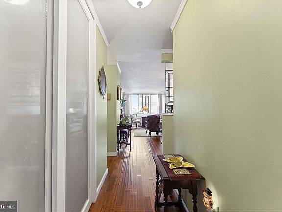 2nd image of 1901 John F Kennedy Blvd APT 924