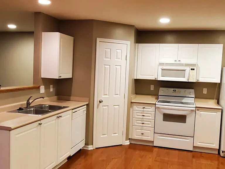 6466 Nottinghill Trail Dr — Photo 13