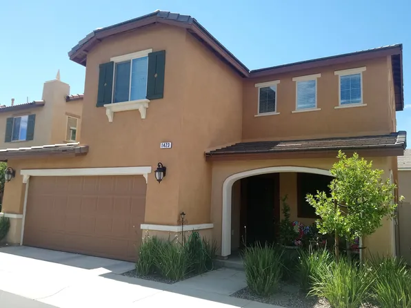 1423 Silverberry Ln, Beaumont, CA 92223