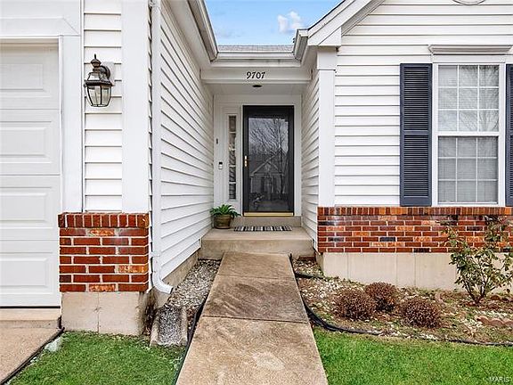 5th image of 9707 Grantview Forest Dr