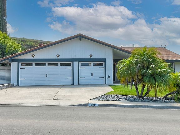 2nd image of 822 Santa Inez