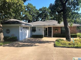 1104 Pidcoke St, Gatesville, TX 76528