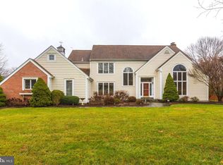 7232 Deer Lake Ln, Derwood, MD 20855