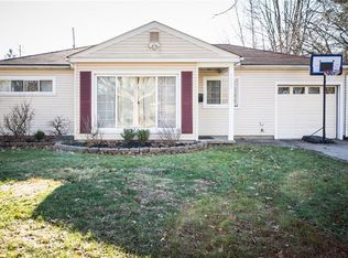 9607 Lynnhaven Rd, Parma Heights, OH 44130