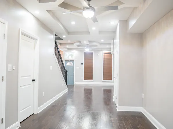 1733 E Oliver St, Baltimore, MD 21213