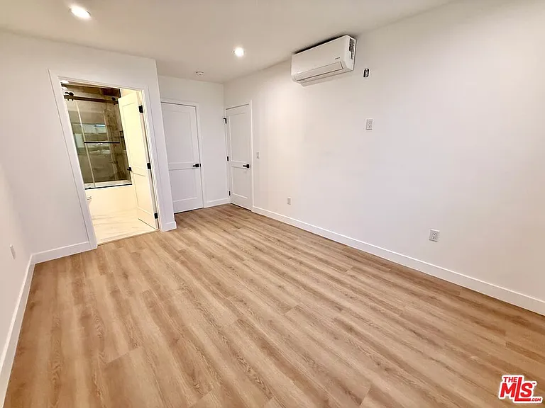 3900 2nd Ave #2312 — Photo 16